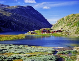 Rondane cabin by Anders Gjengedal/VisitNorway